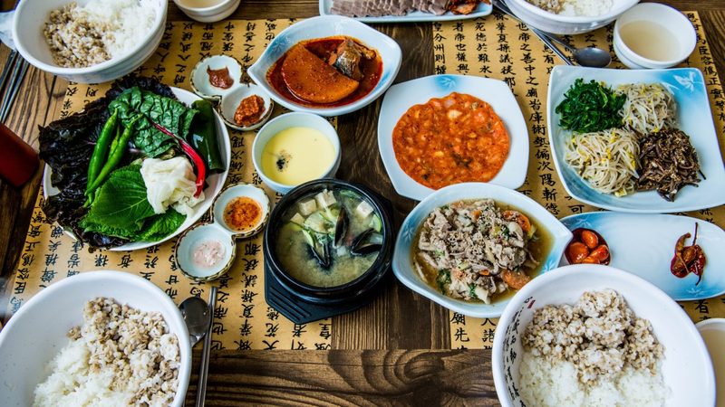 小标题：一、散装零食的批发市场现状