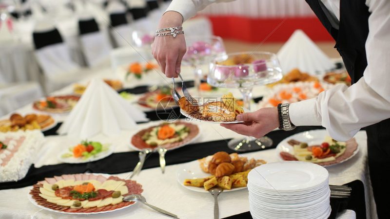 家庭烘焙原料大致可以分为以下几类：