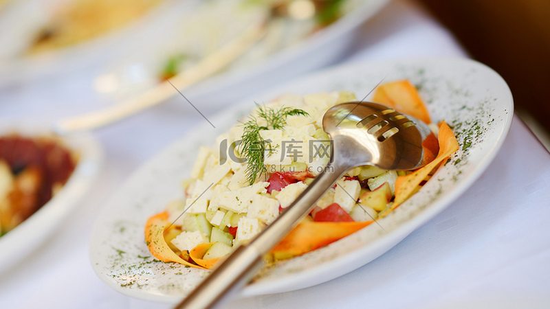 食品OEM代工：揭秘材质标准参数背后的秘密